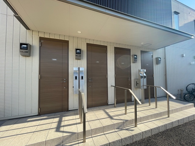 TOMOA　鵠沼海岸のロビー