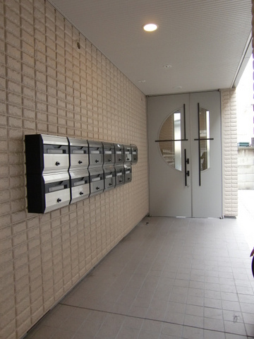 フラワーヴィレッジのロビー|★オートロック★