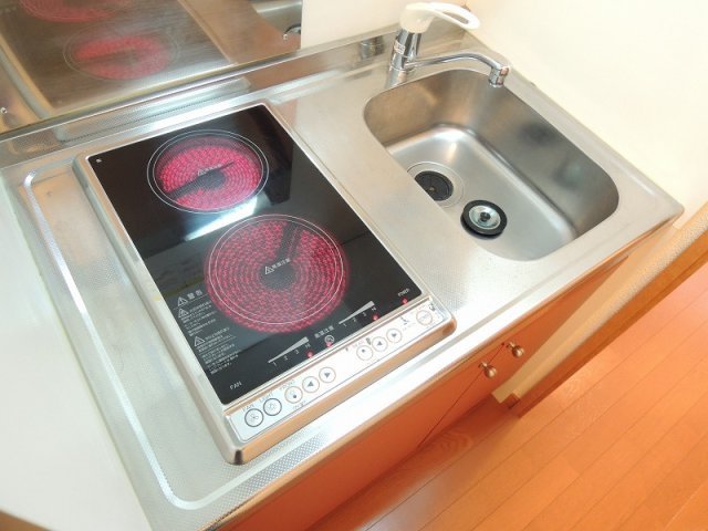 レオパレスK2のキッチン