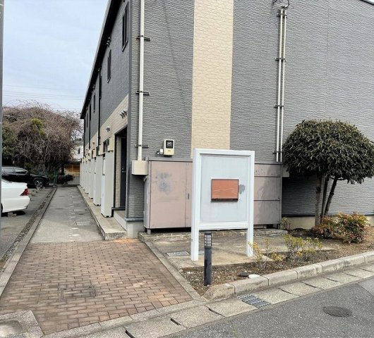 レオパレスグリーントロアのエントランス|画像8