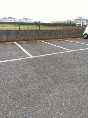 【駐車場】 | レオパレスKASHIWA | 画像5