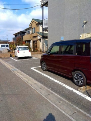 【駐車場】 | レオパレスハポネスⅡ | 画像5