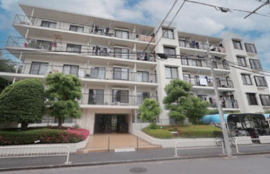 百花園パーク・ホームズの外観