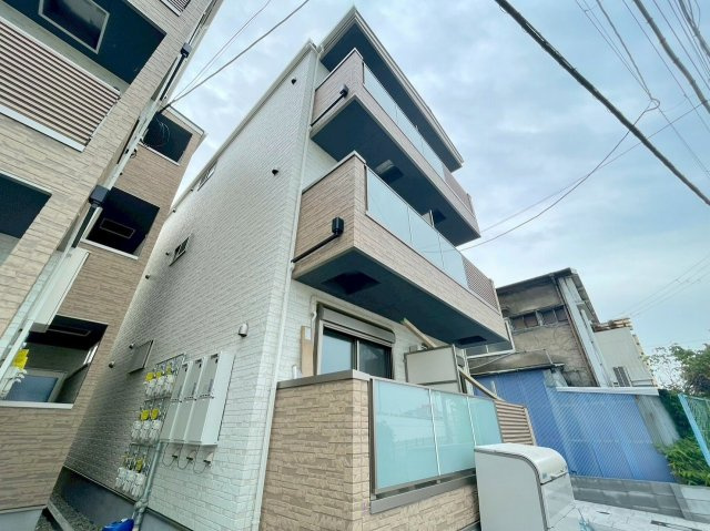 Elpidaの外観