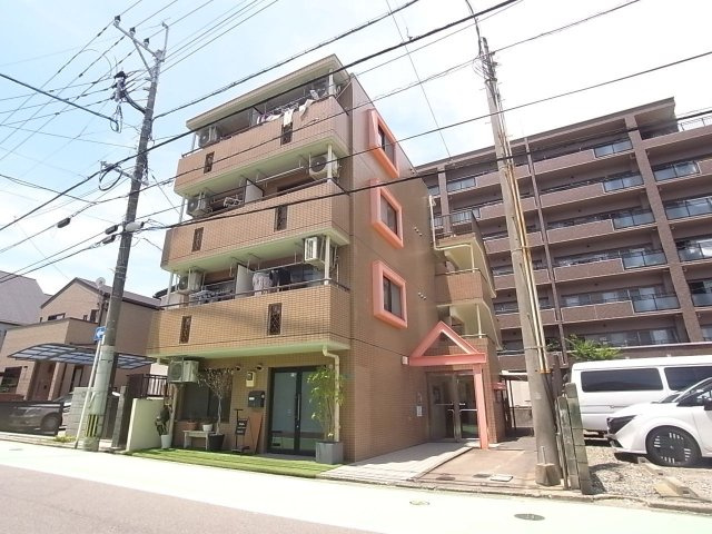 城西ハイツの外観