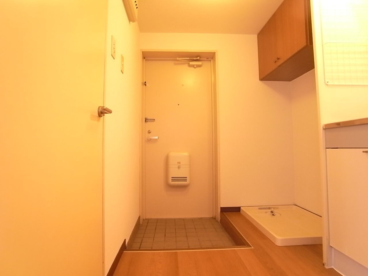 城西ハイツの玄関