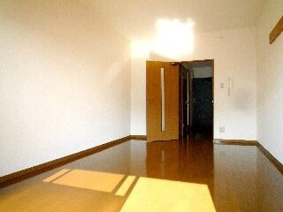 プレステージ室見の居間・リビング