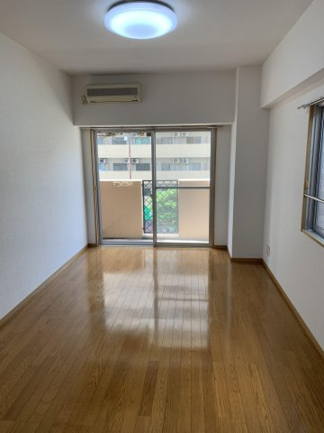 エルグランド室見の居間・リビング