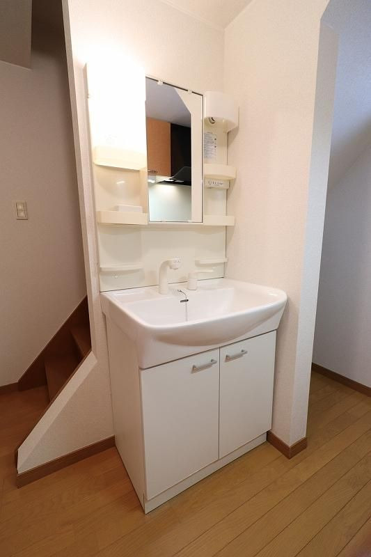 ポラリス高取の洗面所