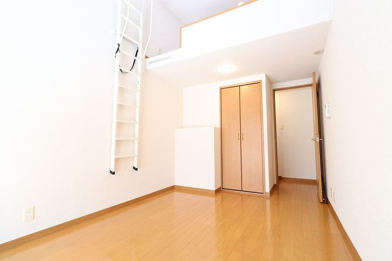 ポラリス高取の居間・リビング