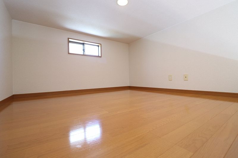 ポラリス高取の居間・リビング