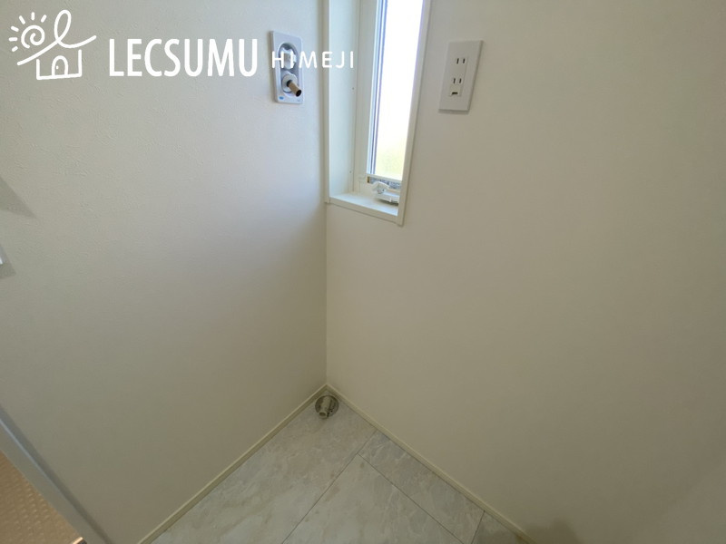 津田小学校前Ⅱのランドリースペース