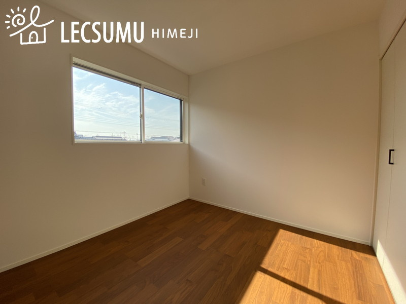 津田小学校前Ⅱの子供部屋