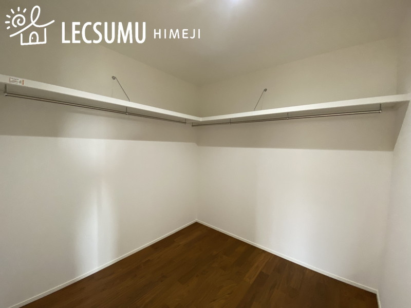 津田小学校前Ⅱの収納
