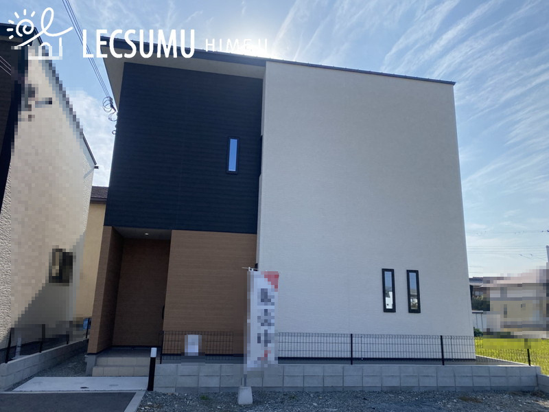 津田小学校前Ⅱの外観