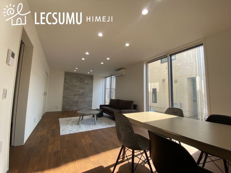 津田小学校前Ⅱの居間・リビング