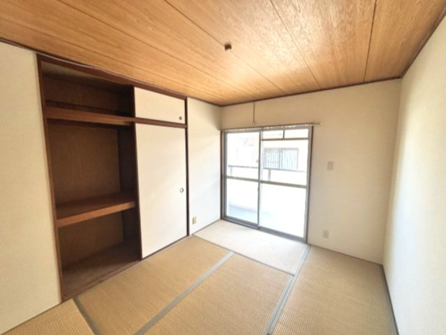 第２坂田ビルの寝室