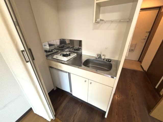 西灘駅前ハイツのキッチン