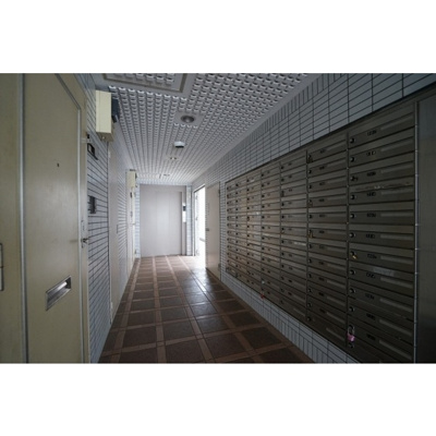 【エントランス】 | エレガンス綾瀬４ | メールボックス