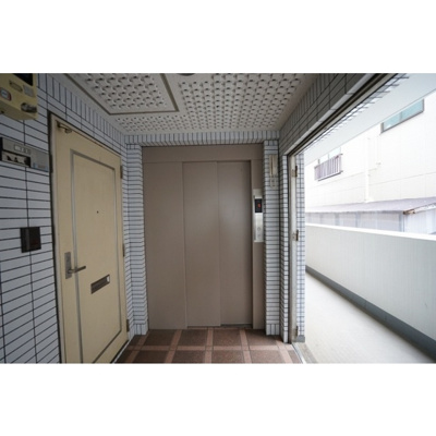 【その他】 | エレガンス綾瀬４ | エレベーター