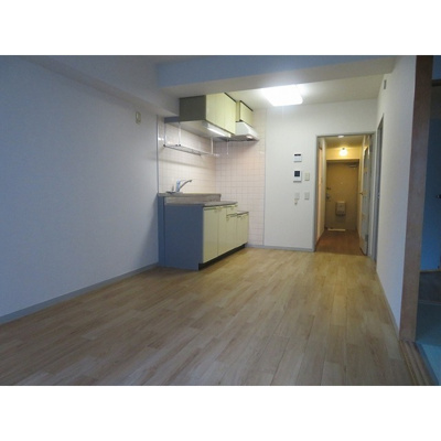 【居間・リビング】 | エレガンス綾瀬４