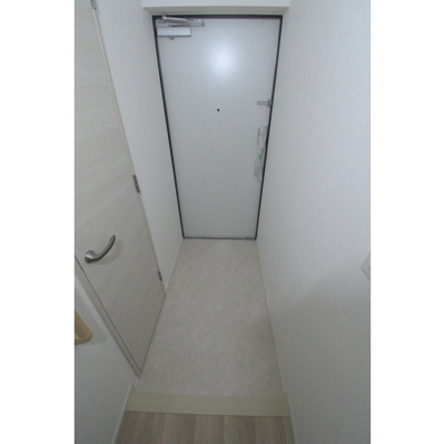 【玄関】 | プライムガーデン若木