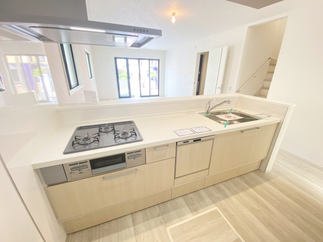 『八王子市新築戸建て』八王子市富士見町41-4【仲介手数料無料】　４期のキッチン|～仲介手数料無料☆八王子ひなた不動産～八王子市富士見町　新築戸建て