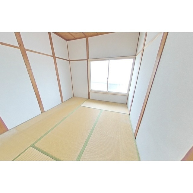 岐阜市忠節町４丁目の一戸建ての居間・リビング