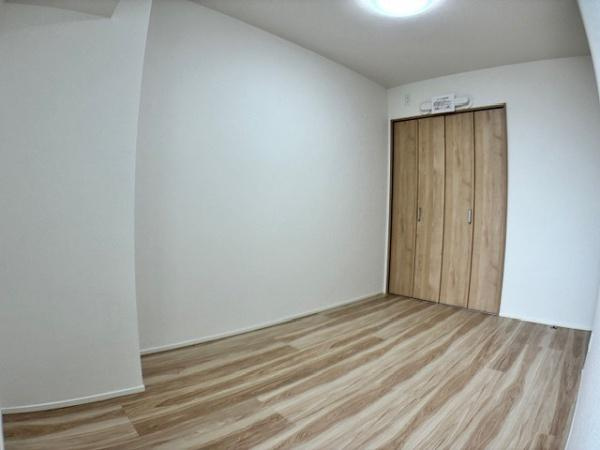 【洋室】 | メイプルパーク・スクエア西2番街