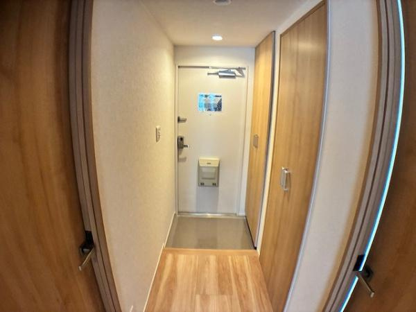 【玄関】 | メイプルパーク・スクエア西2番街