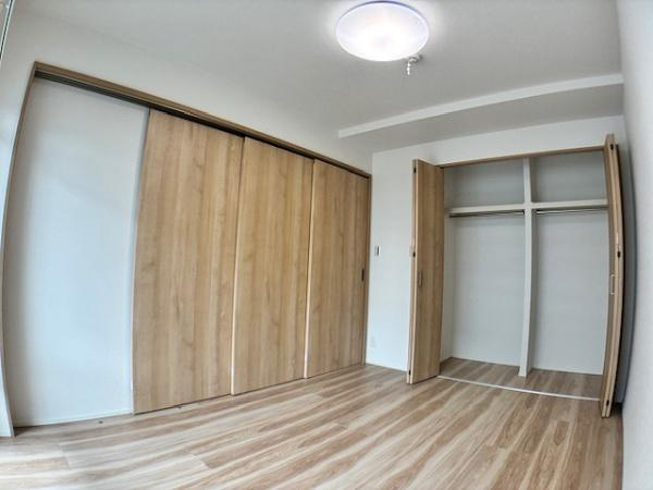 【洋室】 | メイプルパーク・スクエア西2番街