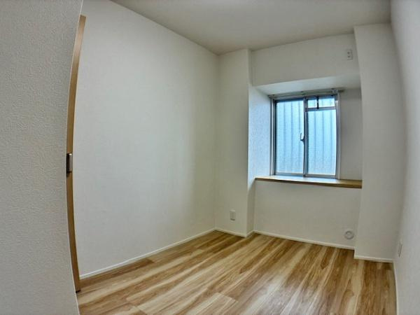 【洋室】 | メイプルパーク・スクエア西2番街