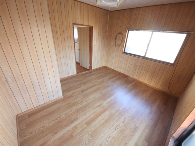 生駒市壱分町の一戸建ての洋室