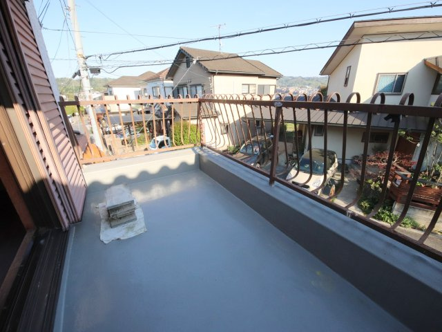 生駒市壱分町の一戸建てのバルコニー
