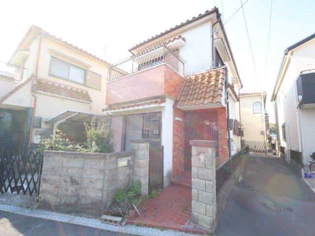 生駒市壱分町の一戸建ての外観