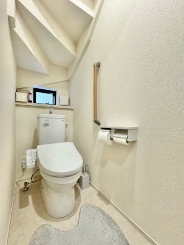 葛飾区水元１丁目中古住宅のトイレ|トイレ