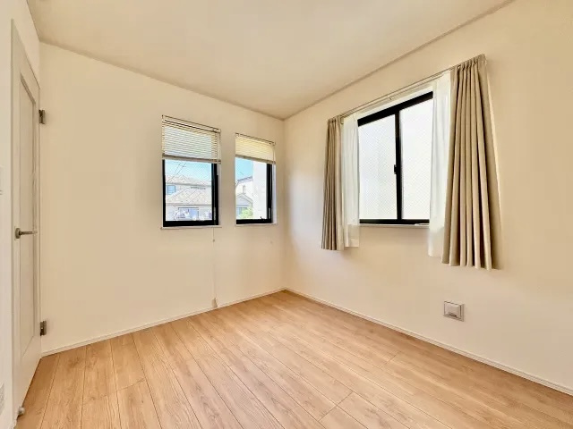 葛飾区水元１丁目中古住宅の子供部屋|居室