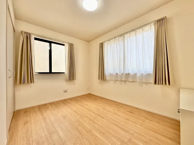 葛飾区水元１丁目中古住宅の洋室|居室