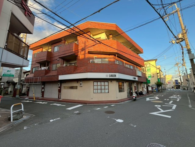 深沢ハイツの外観