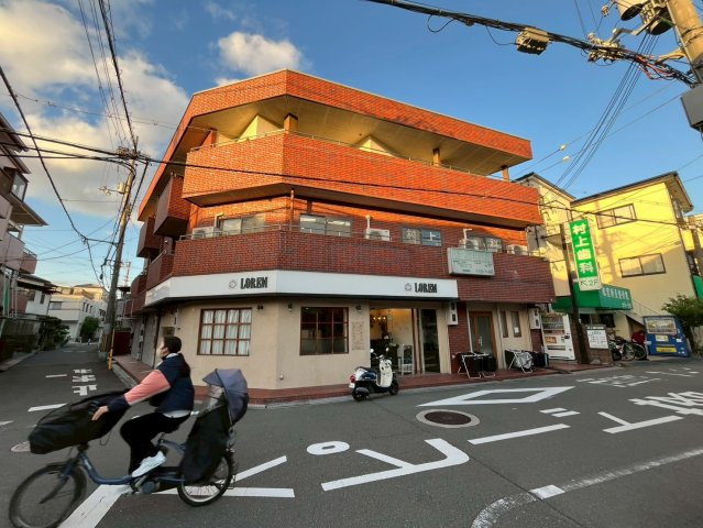 深沢ハイツの外観