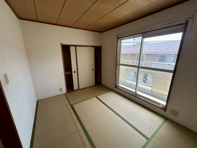 ローズハイツの和室