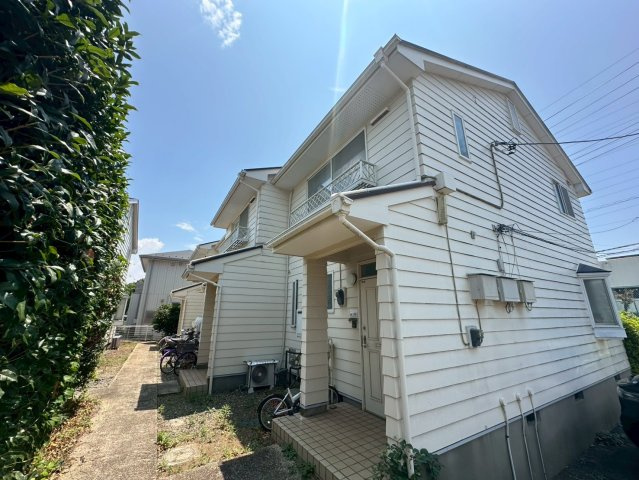 ローズハイツの外観