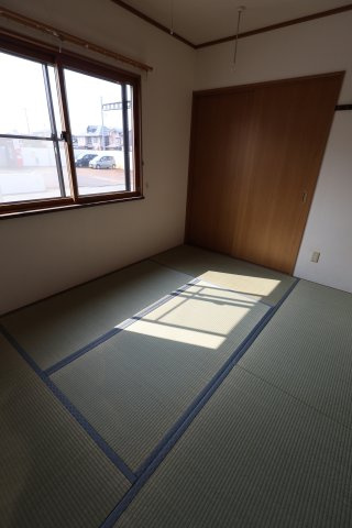 シェ・モアの和室