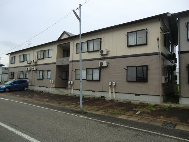 シェ・モアの外観