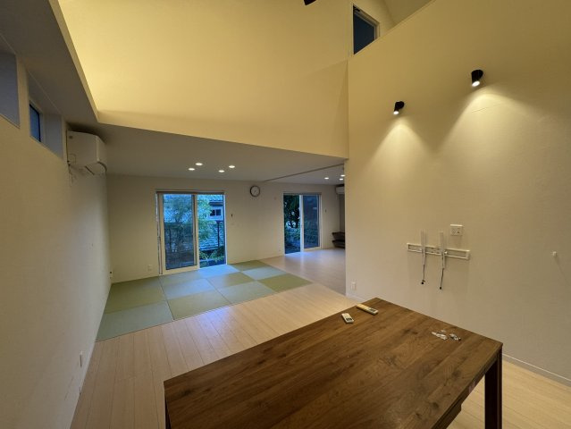 和歌山市磯の浦・中古戸建・114805の居間・リビング