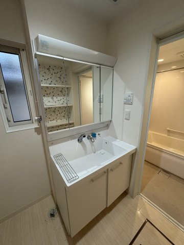 和歌山市磯の浦・中古戸建・114805の洗面所