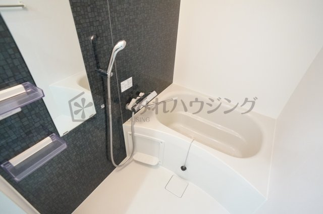 ONLYONE川西中央Ⅱの浴室|参考、同建物・同間取りの号室