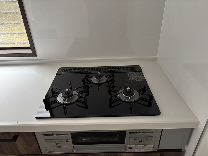 丹波篠山市今田町下小野原　戸建てのキッチン|コンパクトなキッチンで掃除もラクラク