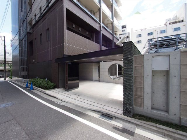 【エントランス】 | ウェリス六本木