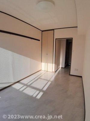 【洋室】 | ピリカチャーシー | 使い勝手のいい洋室です